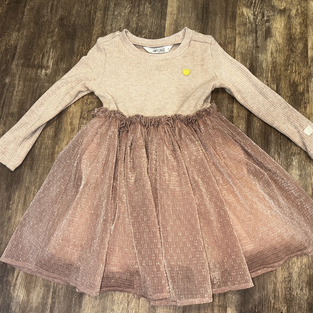 Long sleeve Le Chic dress